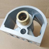 P08-3100-01 Wilden Center Block  Aluminum