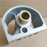 P04-3100-01 Wilden Center Block  Aluminum